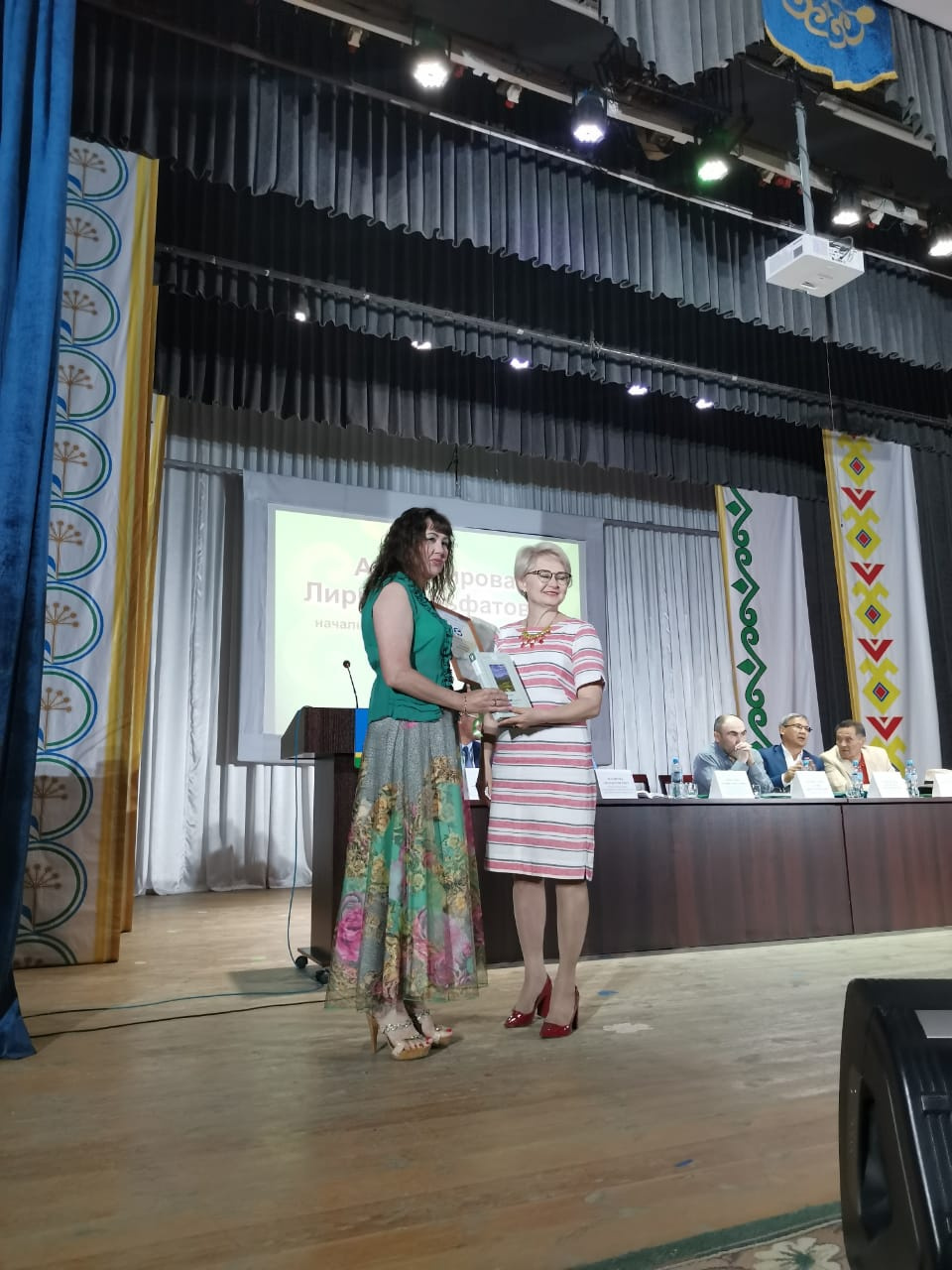 Эльвира Аиткулова: «Движение башкирских родов приобретёт юридический статус»